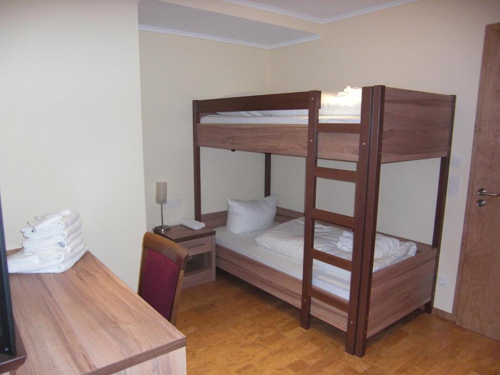 Wald-Hotel Heppe Dammbach Стая снимка